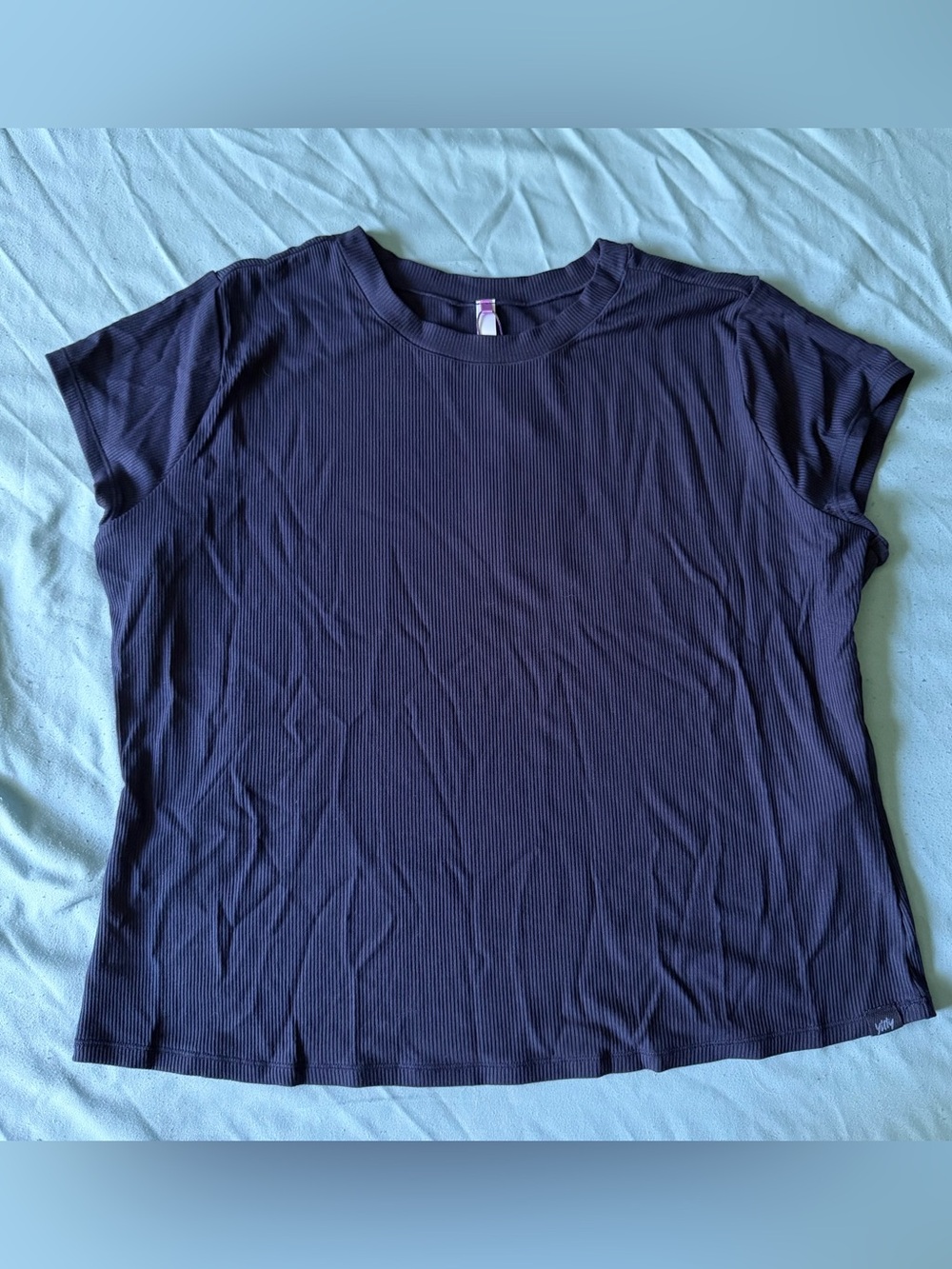 Fabletics Yitty Navy Short-Sleeve Ribbed Crop Top